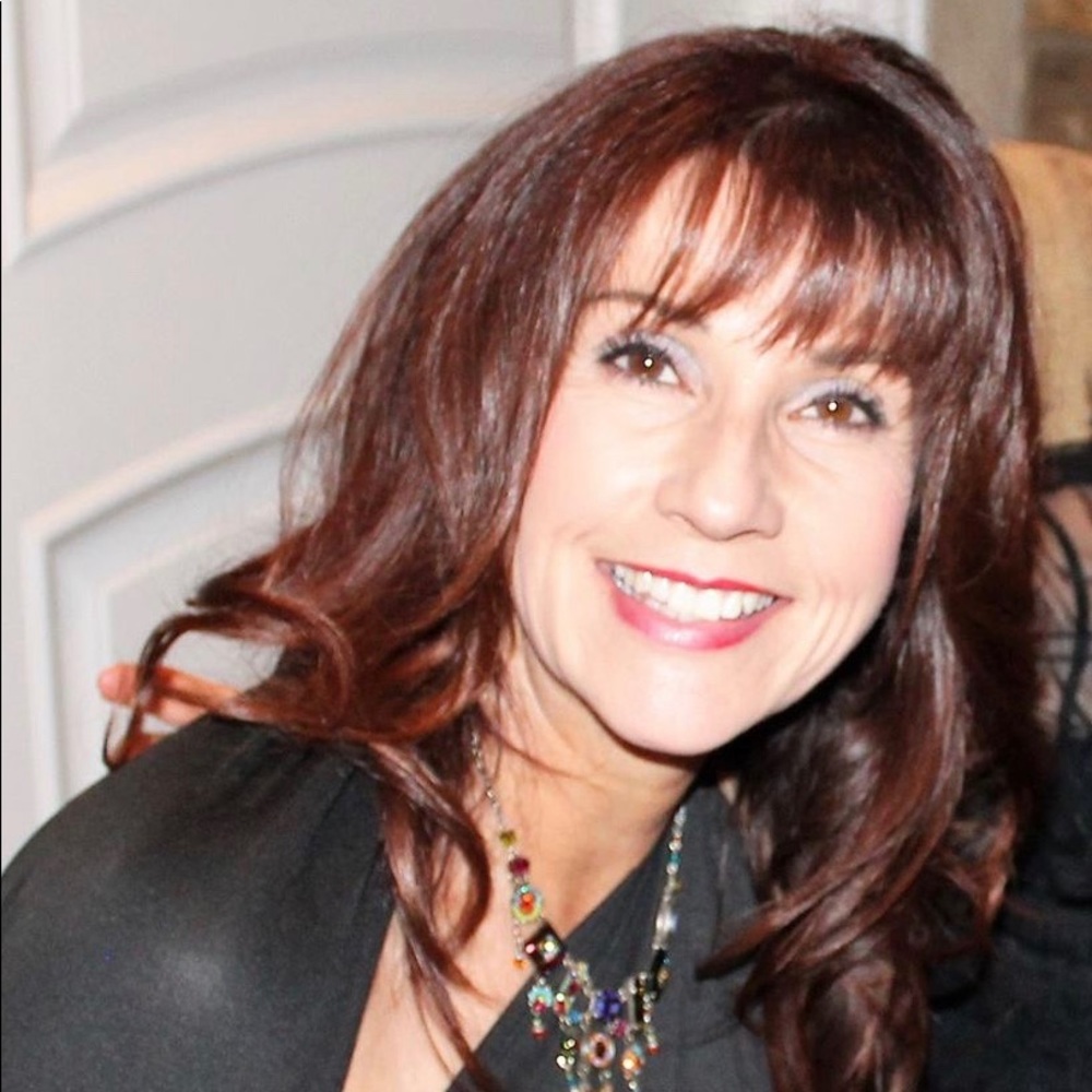 Meet your Posher, Vera